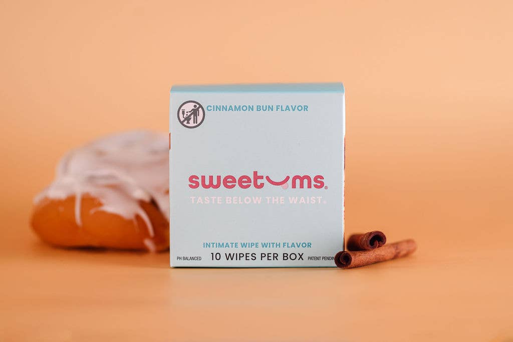 Cinnamon Bun Flavored Intimate Wipes Feminine Wipes