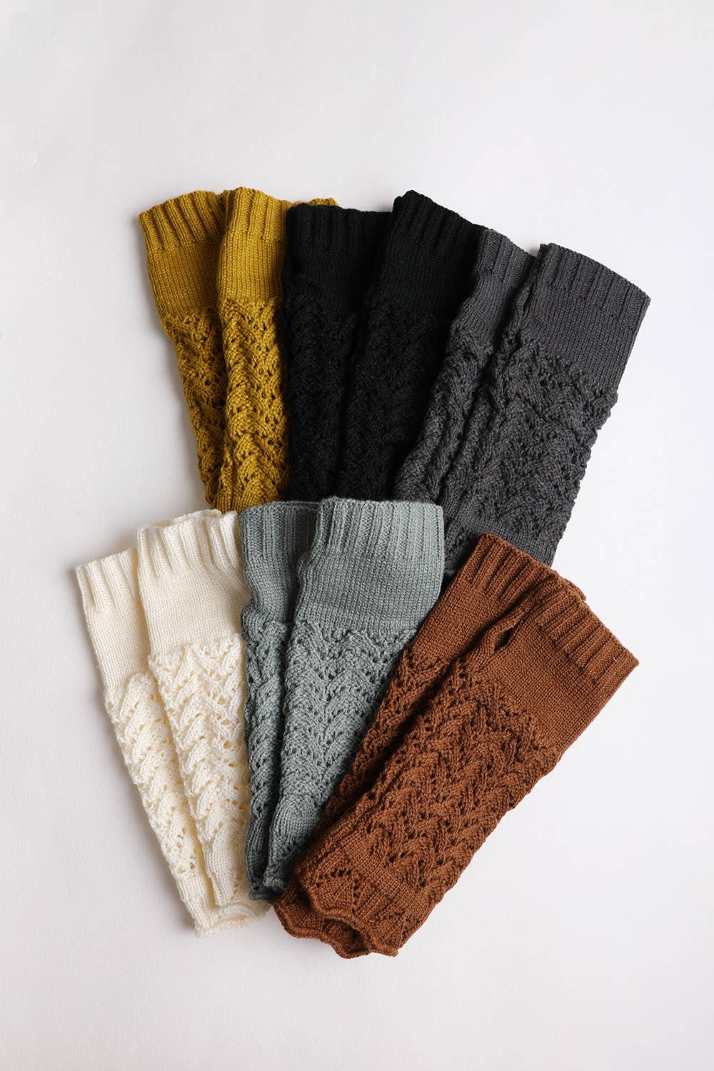 Trendy Winter Arm Warmers for Easy Texting 📱: Mustard