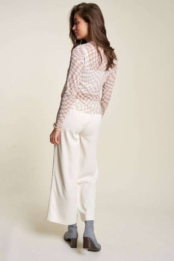 CHECKER BOARD MESH LAYERING SEE THROUGH TOP: IVORY TAUPE / L