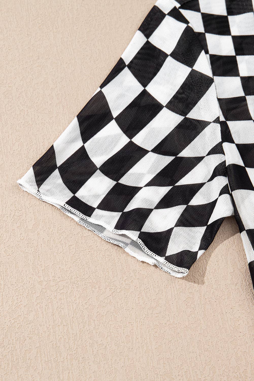 Short Sleeve Checkered Mesh Crew Neck T Shirt