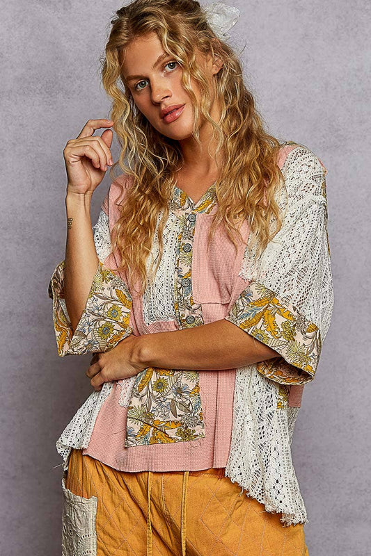 Vintage washed short sleeve print patch top: SALMON PINK MULTI / L