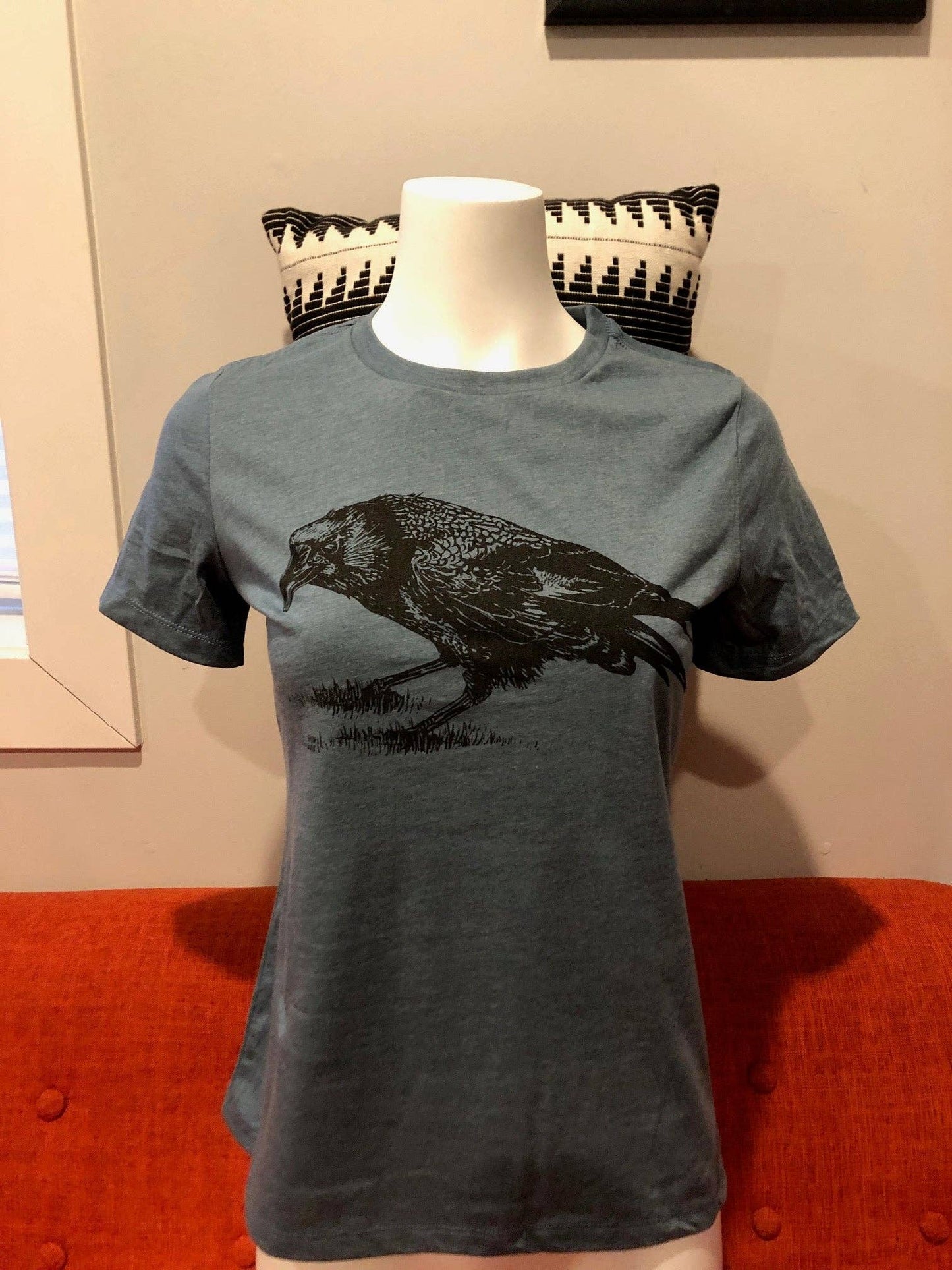 Women's Crow T Shirt: Heather Slate / L